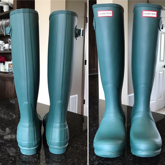 New Hunter Women's Original Tall Rain Boots: Green - Picture 7 of 16